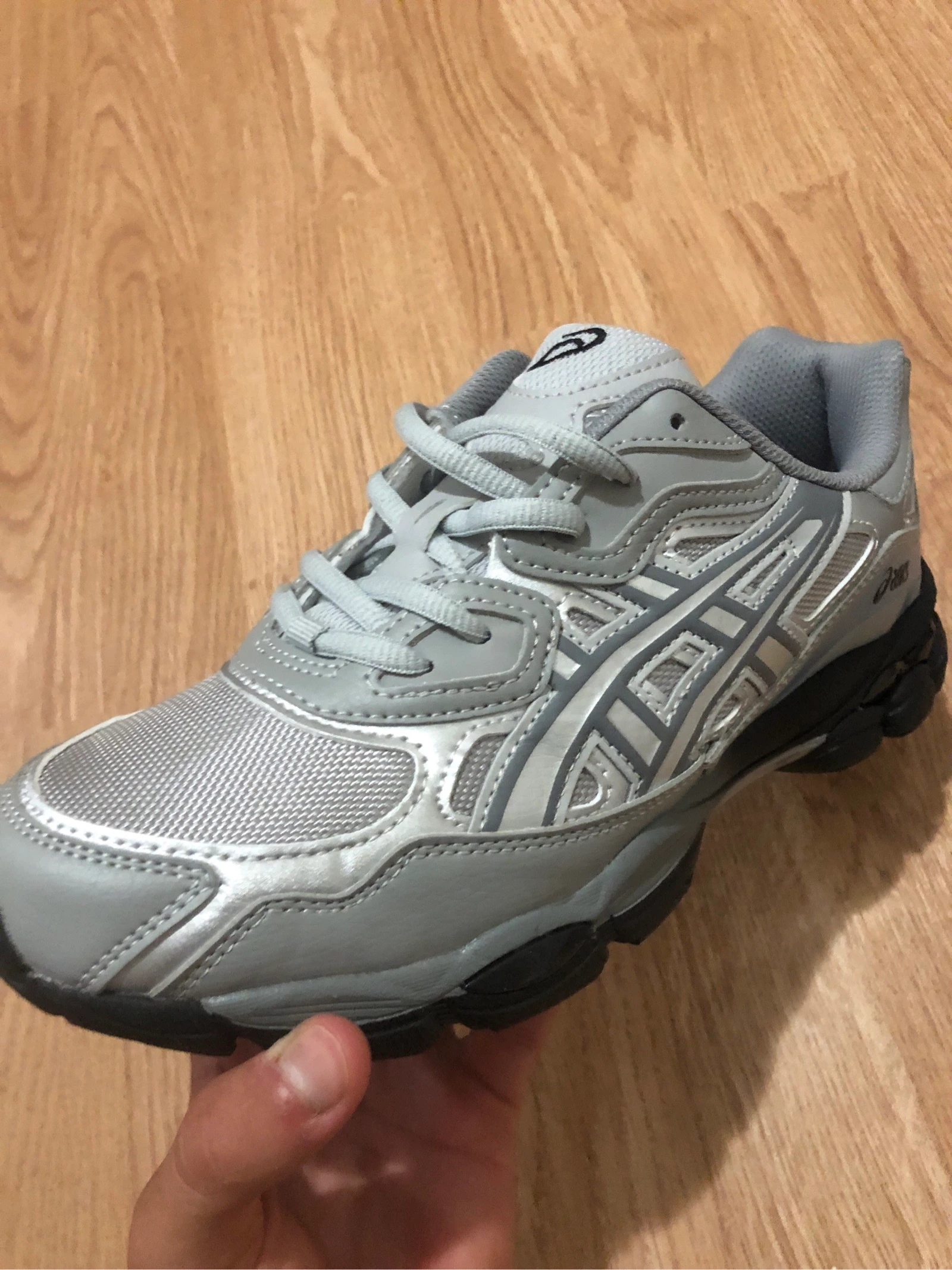 Asics Gel Nyc gray and black – photo 3